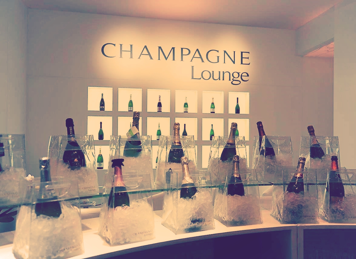 champagne lounge